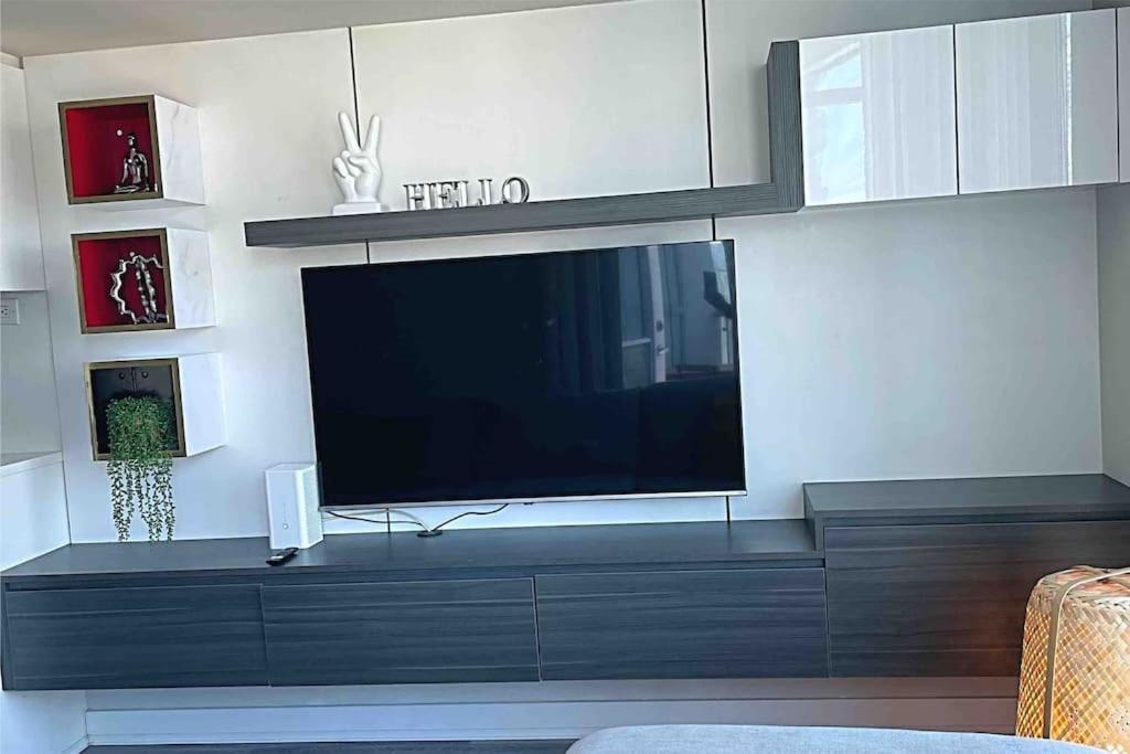 Upscale Downtown Toronto Condos By Cn Tower Luaran gambar